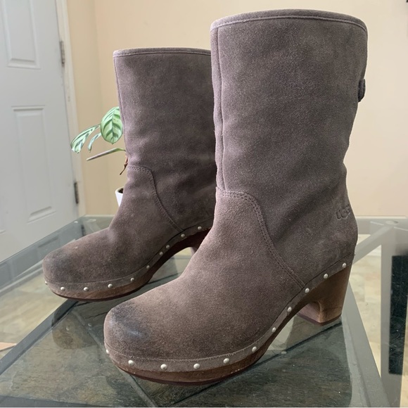 EUC UGG AUSTRALIA Lynnea Clog Boots - Picture 2 of 15